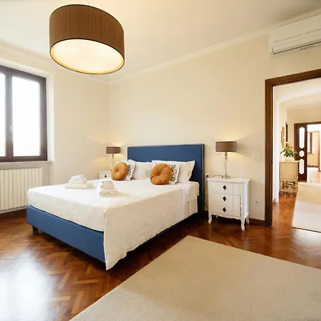 Barsotti Luxury Apartment *