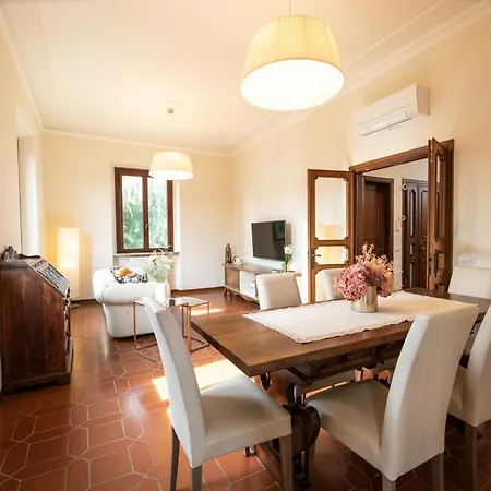 Barsotti Luxury Apartment