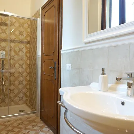 Barsotti Luxury Apartment